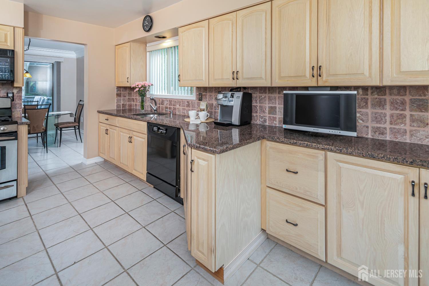 42 Cherry Creek Drive, Old Bridge, NJ, 07747 image 17