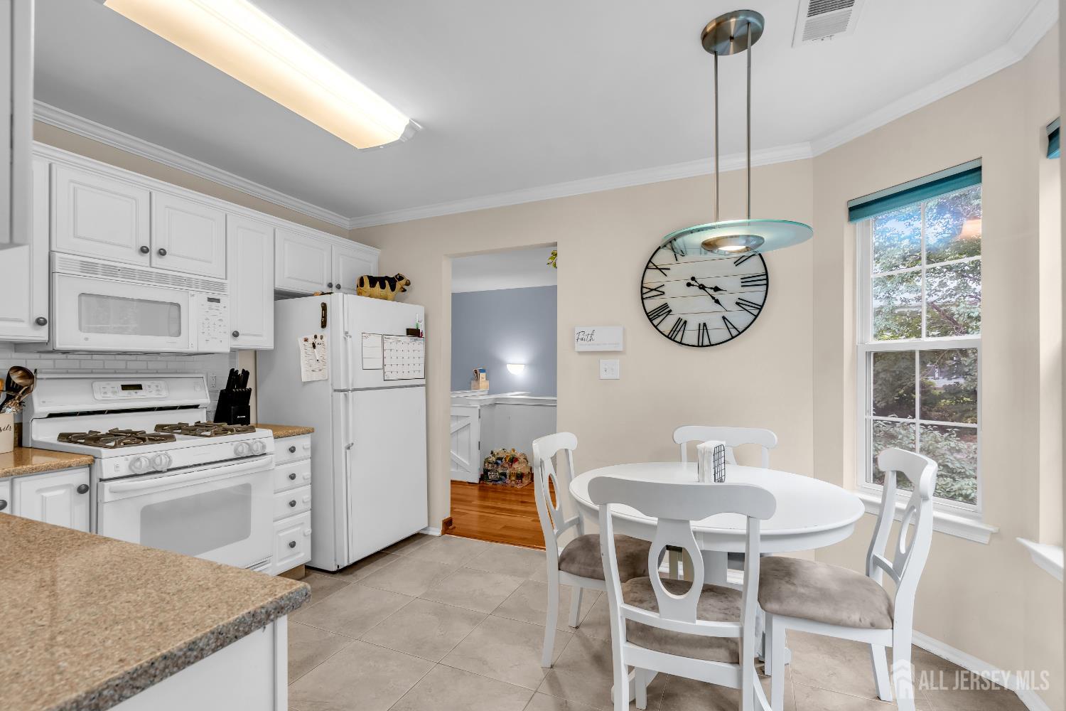 1708 Cypress Lane, East Brunswick, NJ, 08816 image 11