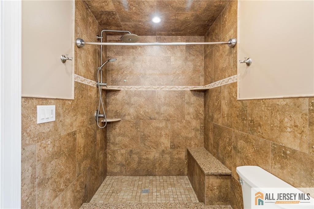 11 N Westfield Road, Howell, NJ, 07731 image 23