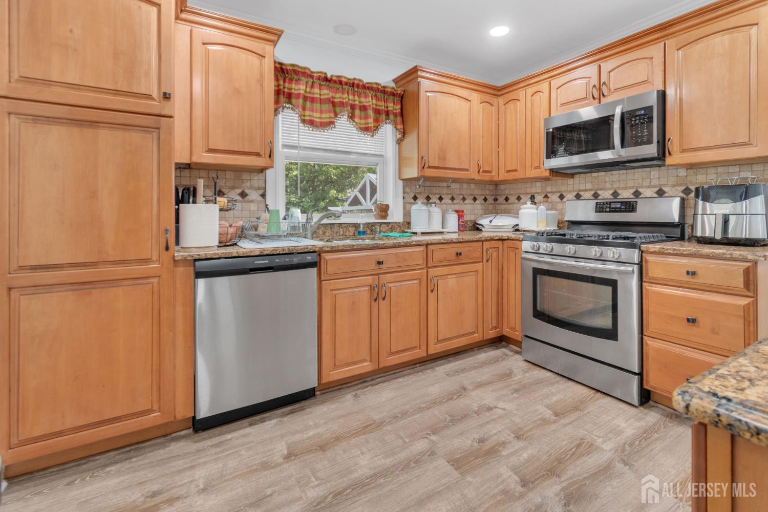 507 2nd Street, North Brunswick, NJ, 08902 image 10