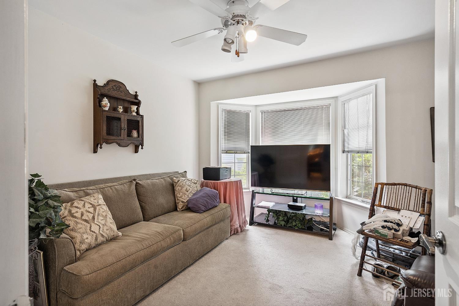 2-B Surrey Court, Monroe, NJ, 08831 image 16