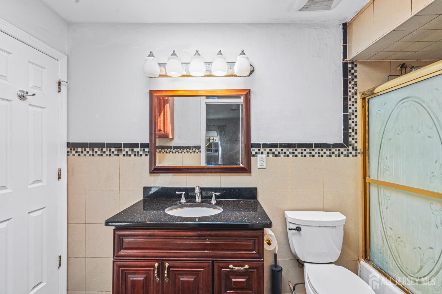 1099 new dover Road, Edison, NJ, 08820 image 23