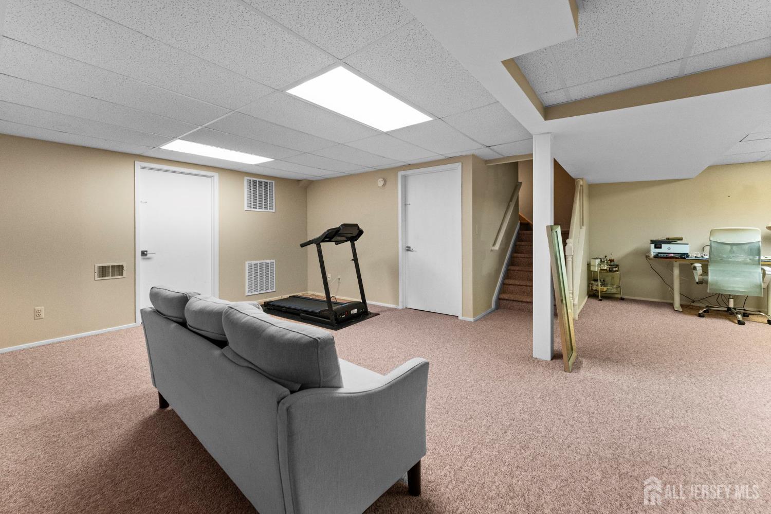 473 E Sayre Drive, Middlesex, NJ, 08540 image 29