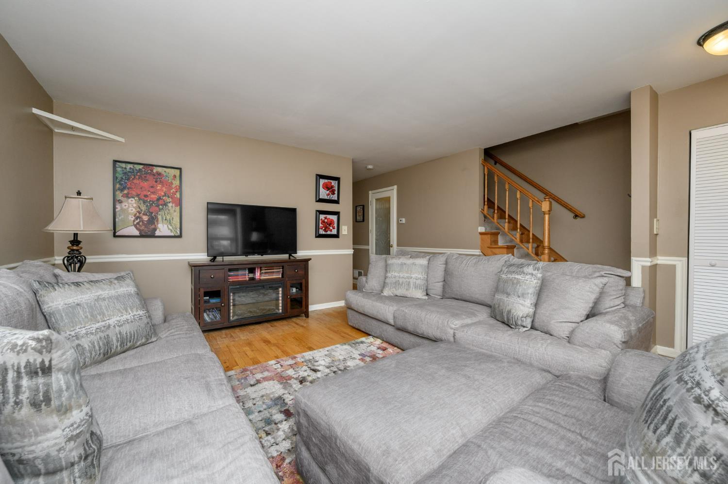 431 Gambocz Court, South Brunswick, NJ, 08852 image 6