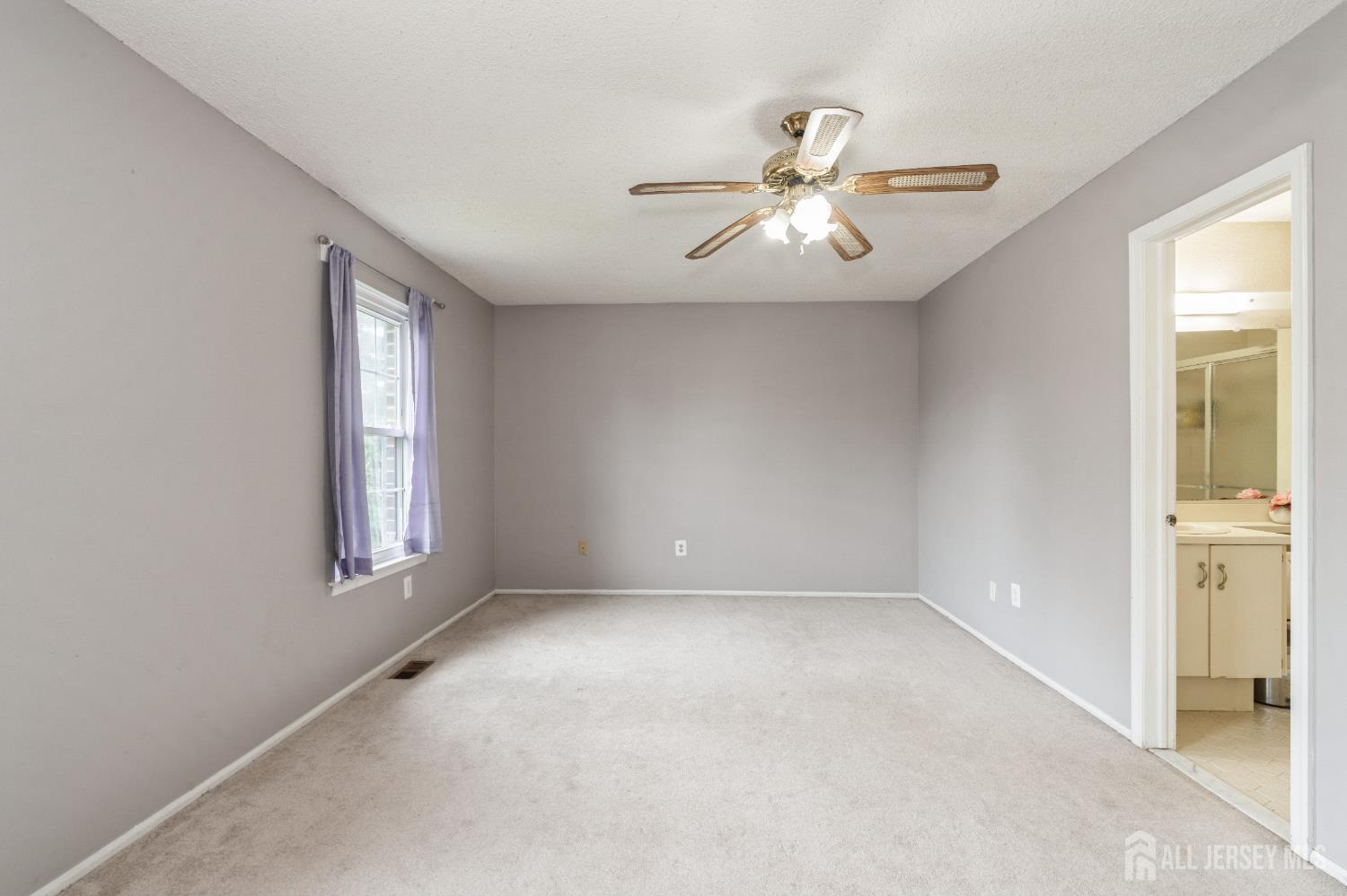 391 Danbury Lane, East Brunswick, NJ, 08816 image 20