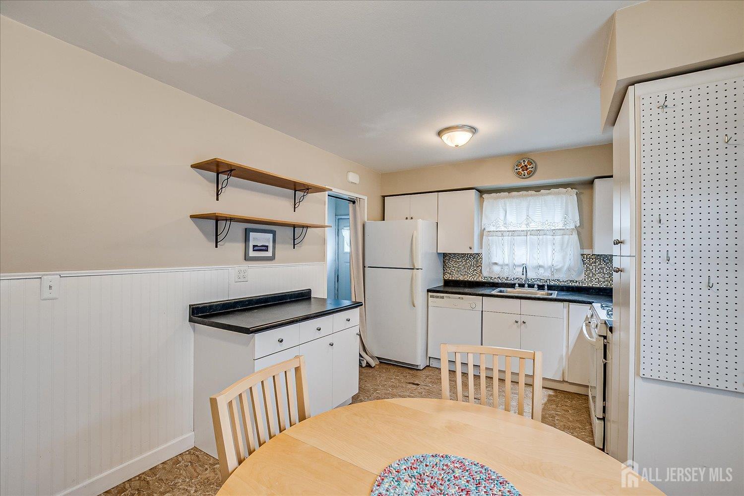 9 Lovely Drive, South Amboy, NJ, 08879 image 15
