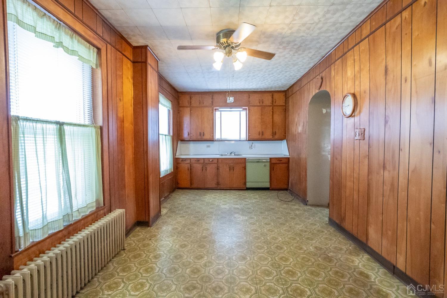 13 Holmes Avenue, South River, NJ, 08882 image 17