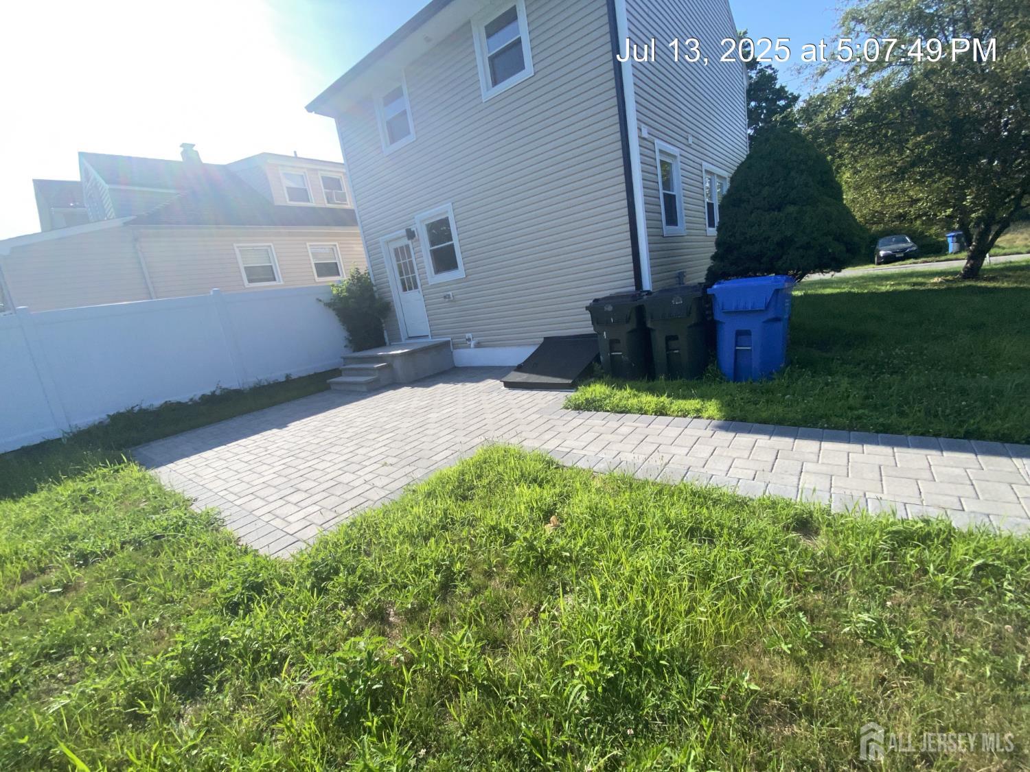 15 Wedgewood Avenue Image 3