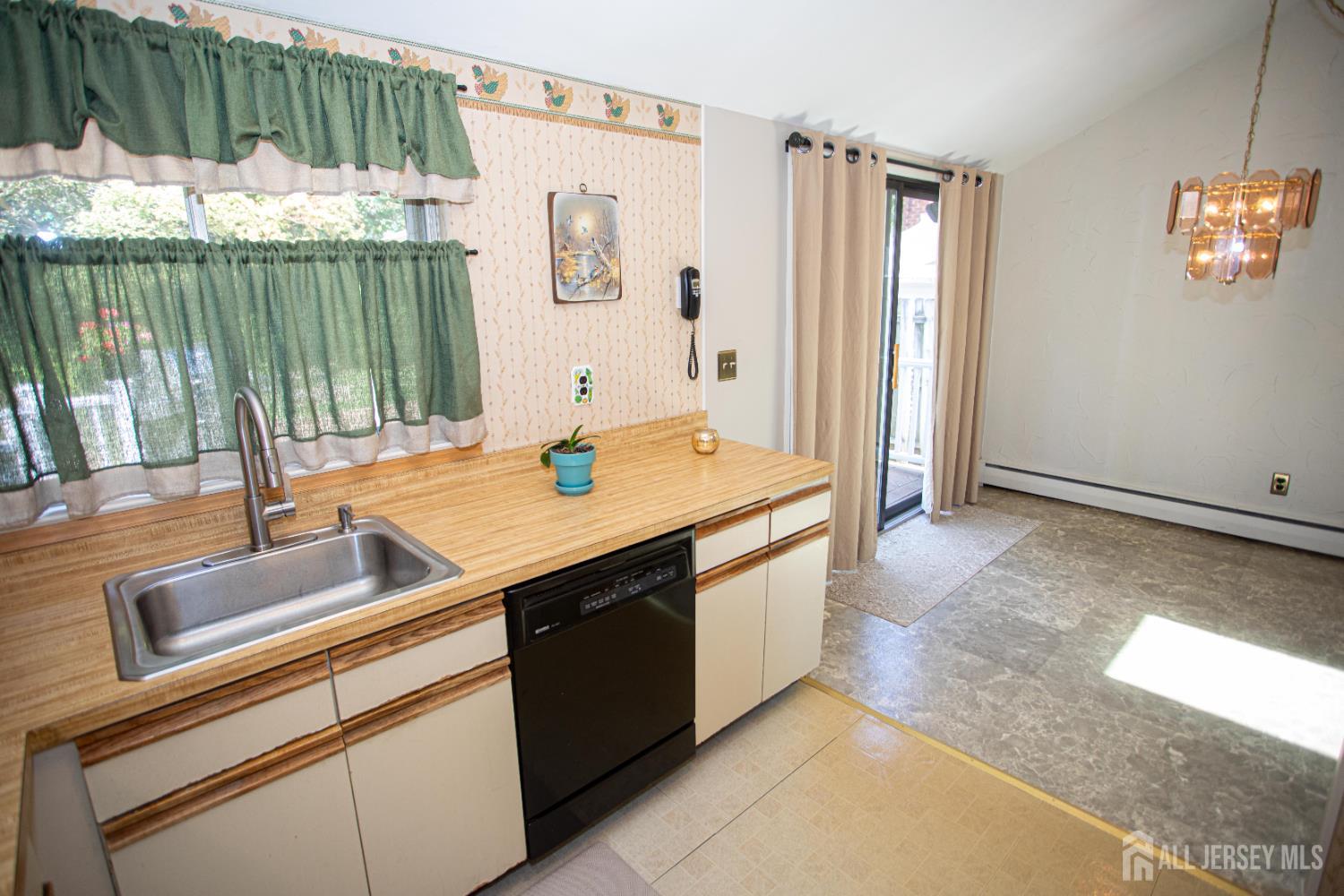 94 Albert Drive, Sayreville, NJ, 08859 image 11
