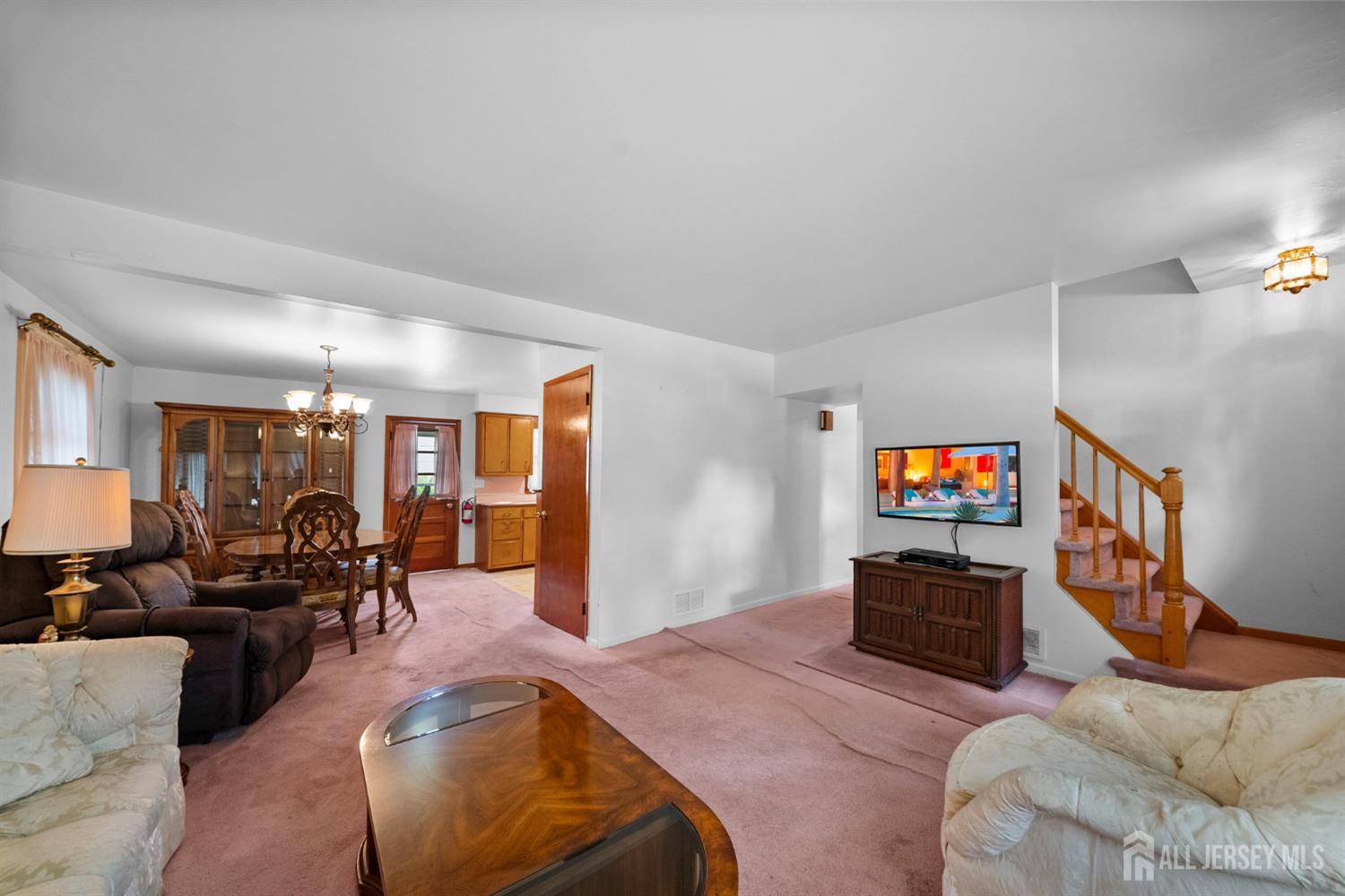 48 Tabb Avenue Image 4