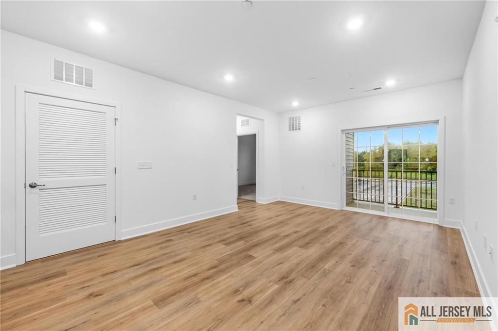 28311 Radford Court 2829, Monroe, MA, 02109 image 14