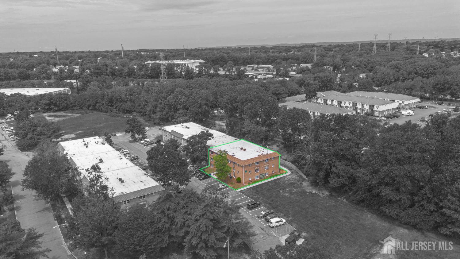 227 college Drive Image 4