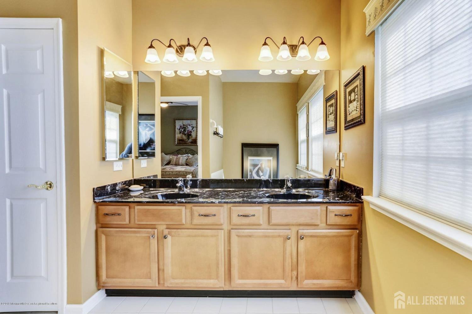 157 Valencia Drive, Monroe, NJ, 08831 image 14