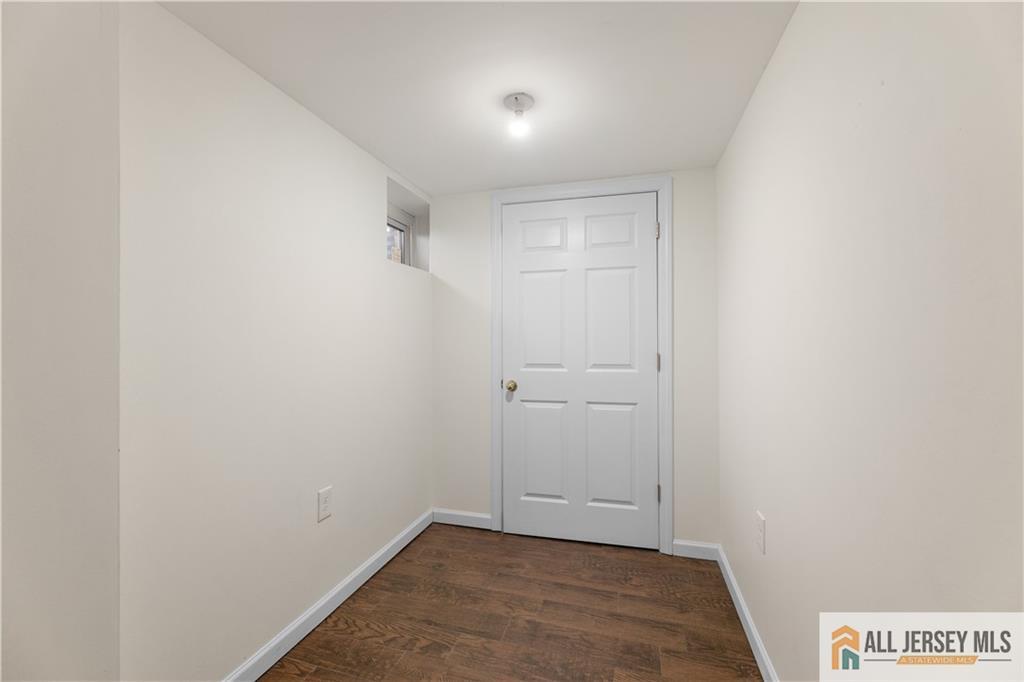 77 Larry Court, South Brunswick, NJ, 08810 image 14