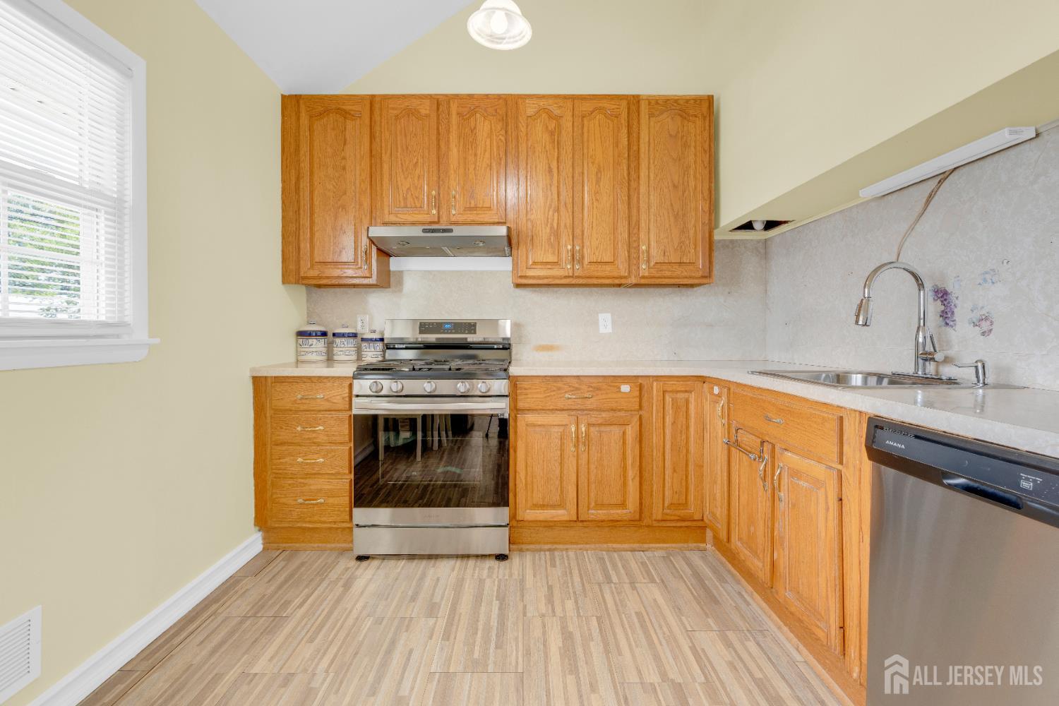 186 Tyler Avenue, Iselin, NJ, 08830 image 11