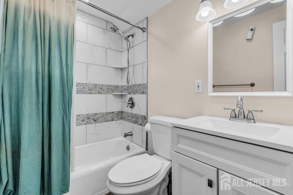 40 McKinley Avenue, Colonia, NJ, 07067 image 35