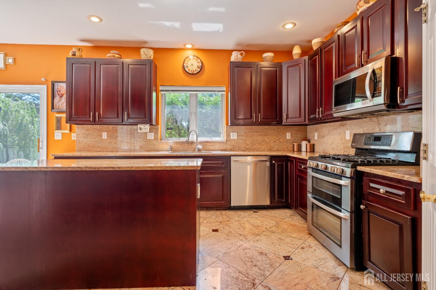 3 Gramercy Road, South Brunswick, NJ, 08852 image 7