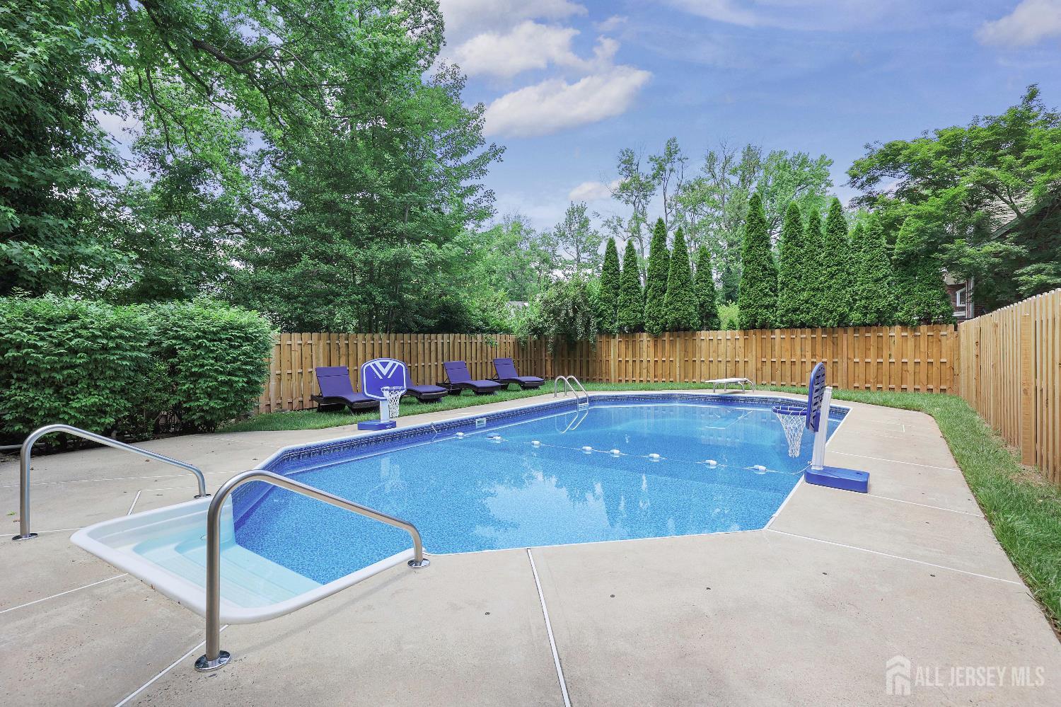 70 Surrey Lane, Woodbridge Proper, NJ, 07067 image 25