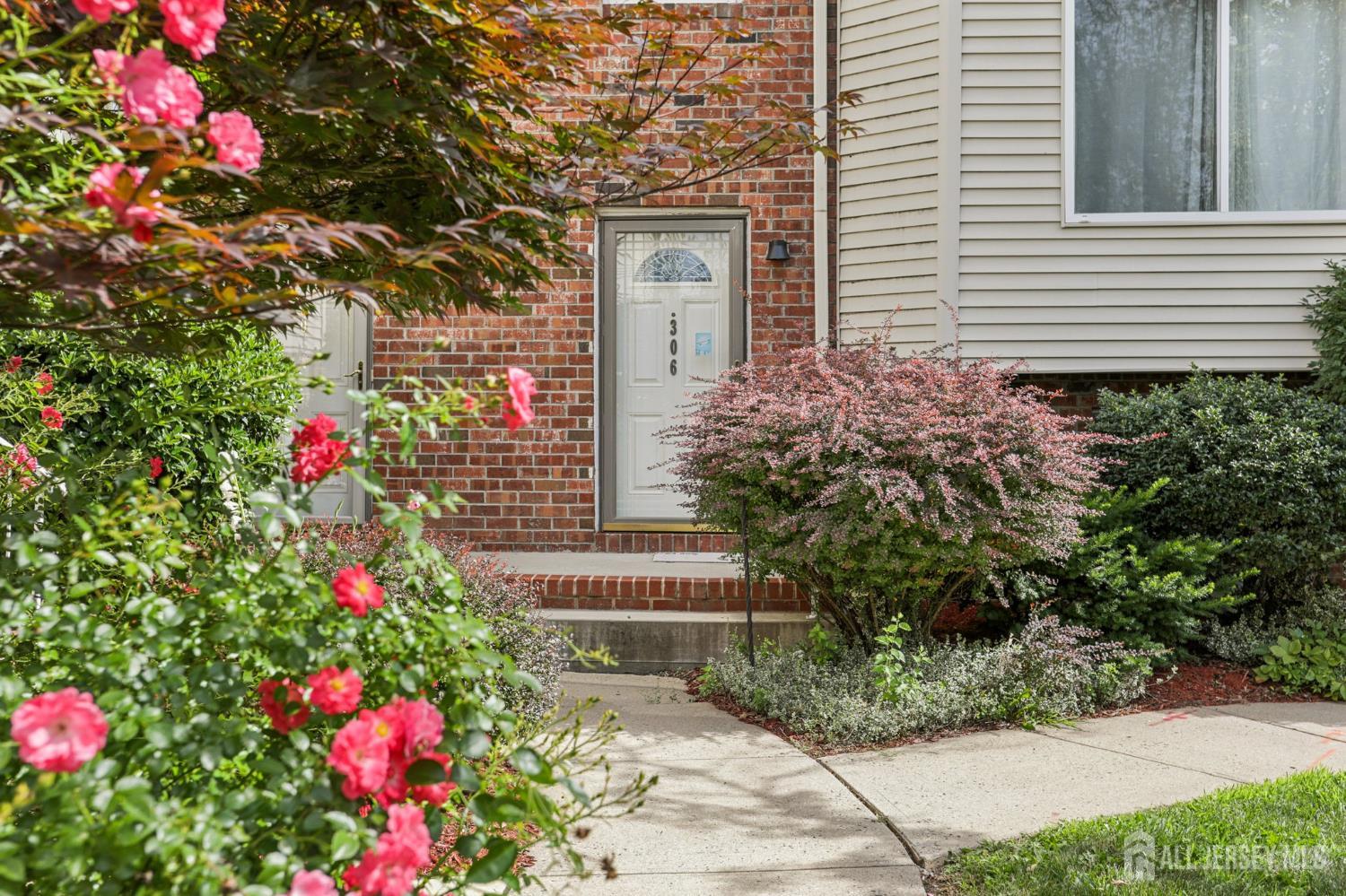306 Holly Drive Image 4