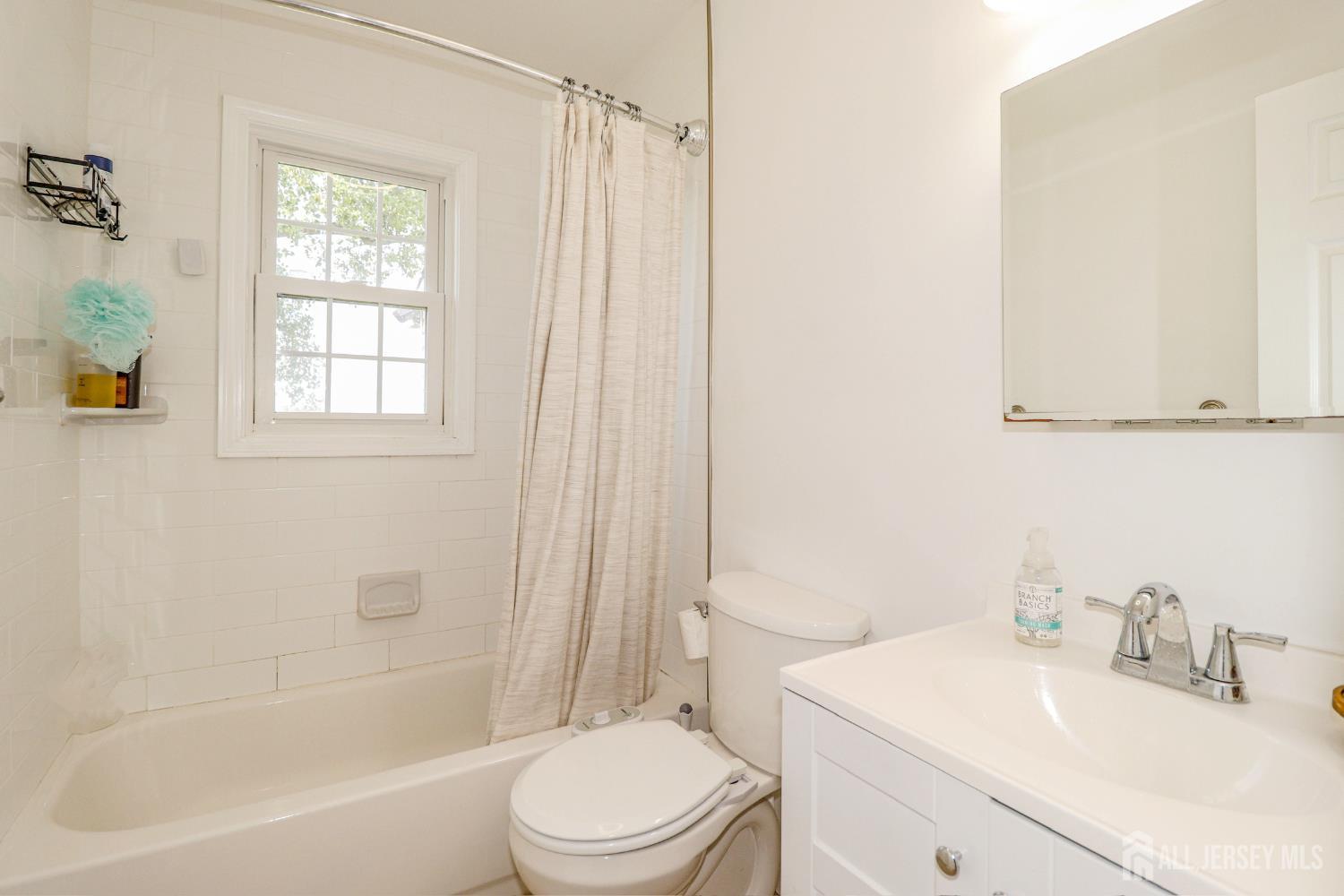 65 Boulevard East Boulevard, Old Bridge, NJ, 07735 image 25
