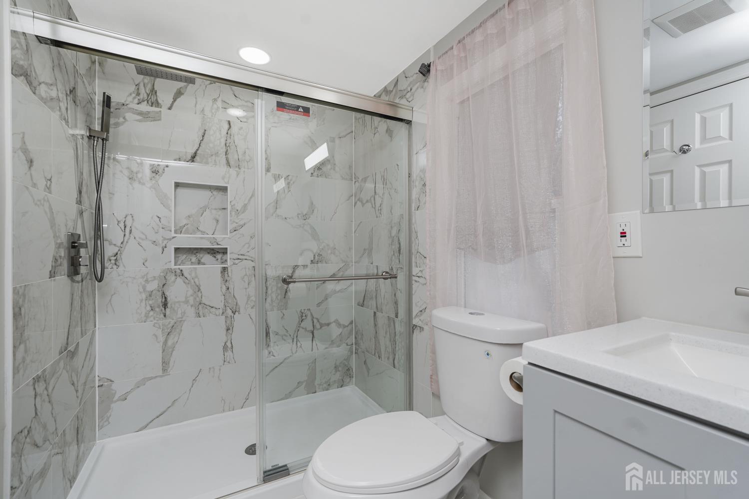 45 Kenwood Terrace, Hamilton, NJ, 08610 image 14