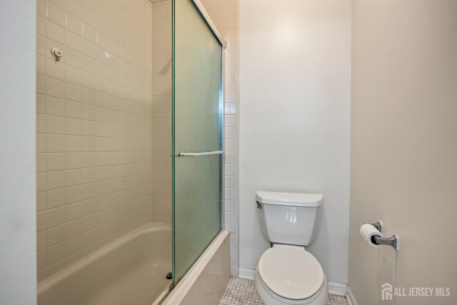 7 Letts Court, East Brunswick, NJ, 08816 image 9