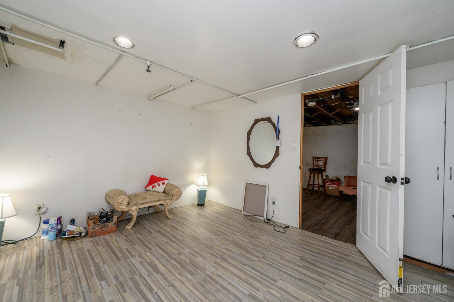 11 Weamaconk Drive, Englishtown, NJ, 07726 image 29