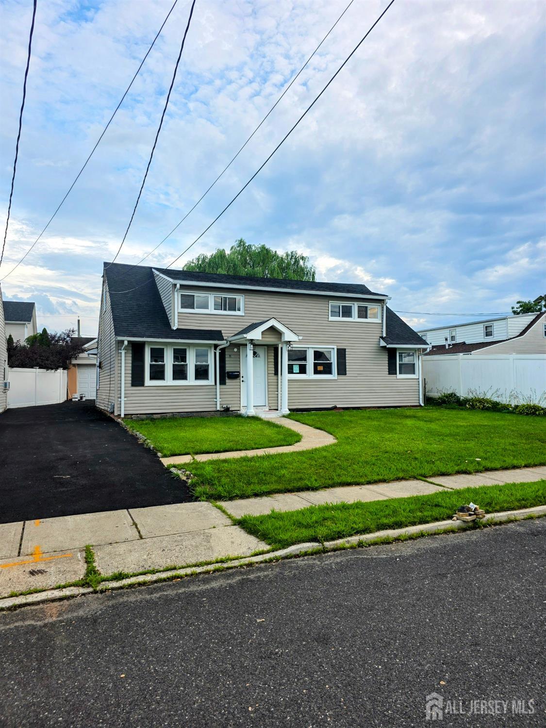 81 Hickory Street Image 2