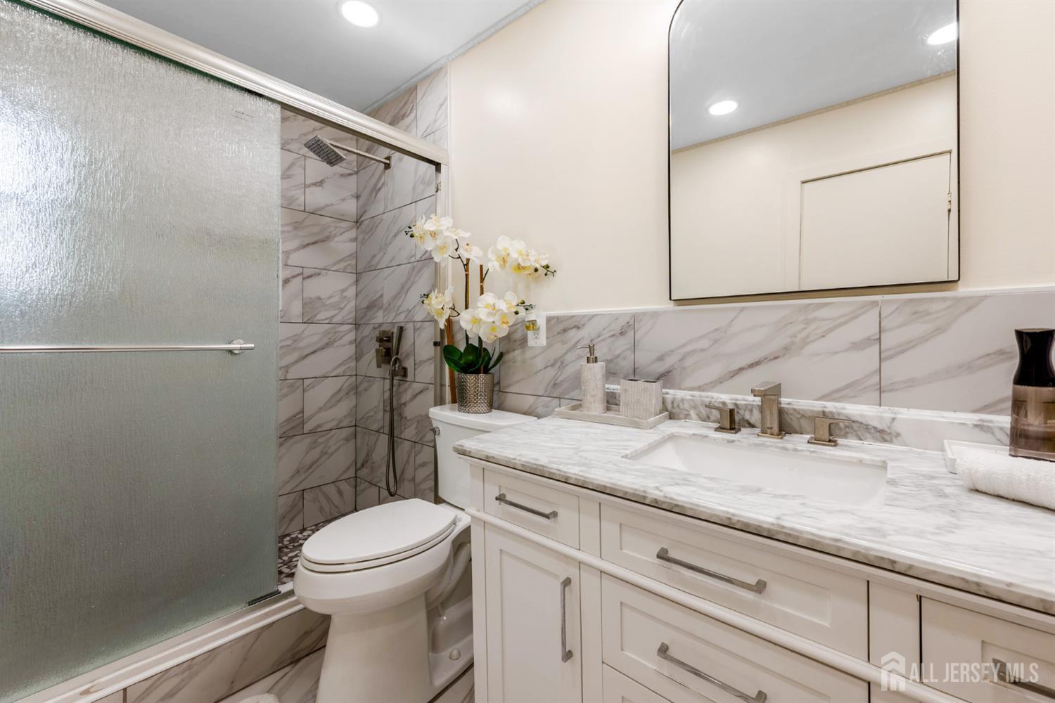 115 Vernon Way, Port Reading, NJ, 07064 image 13
