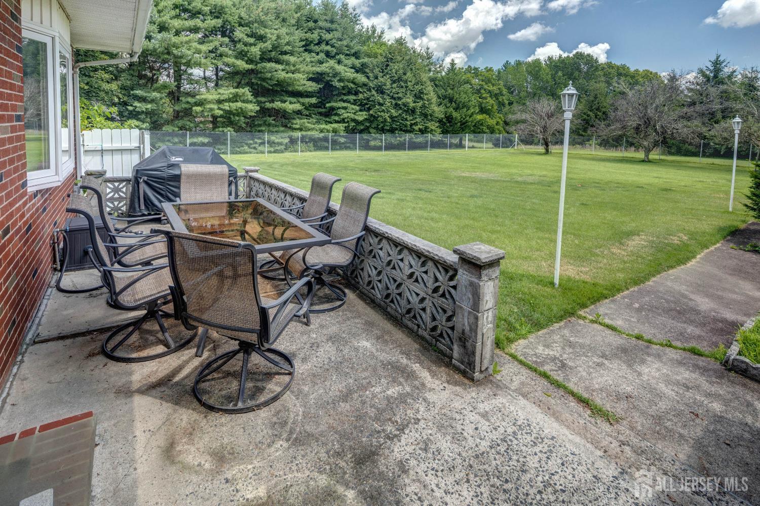 294 Fresh Pond Road, North Brunswick, NJ, 08902 image 33