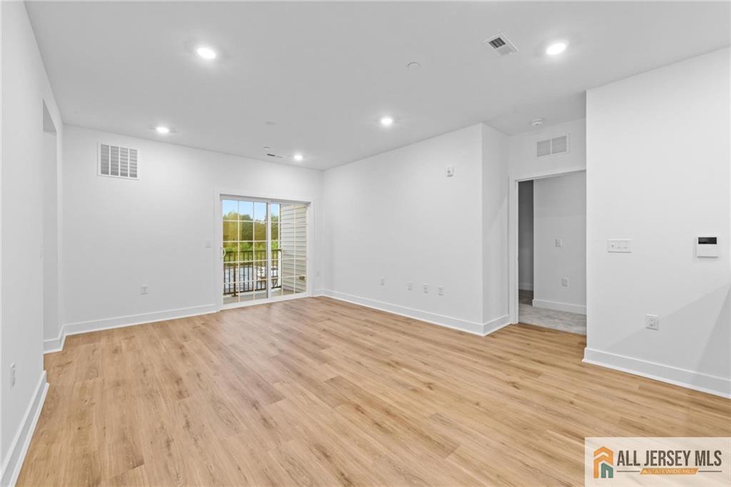 28311 Radford Court 2829, Monroe, MA, 02109 image 10