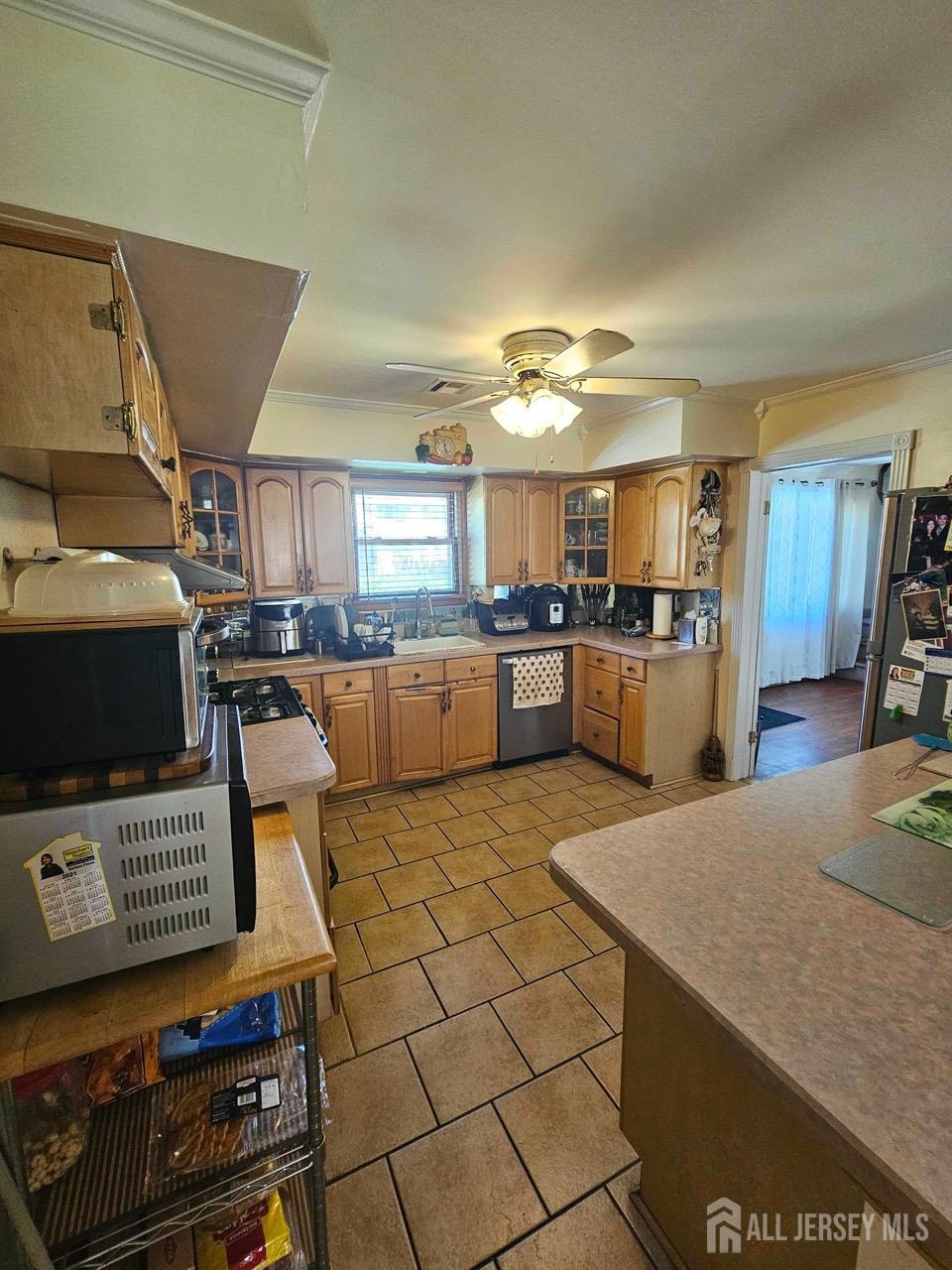 439 Fairview Avenue, Colonia, NJ, 07067 image 7