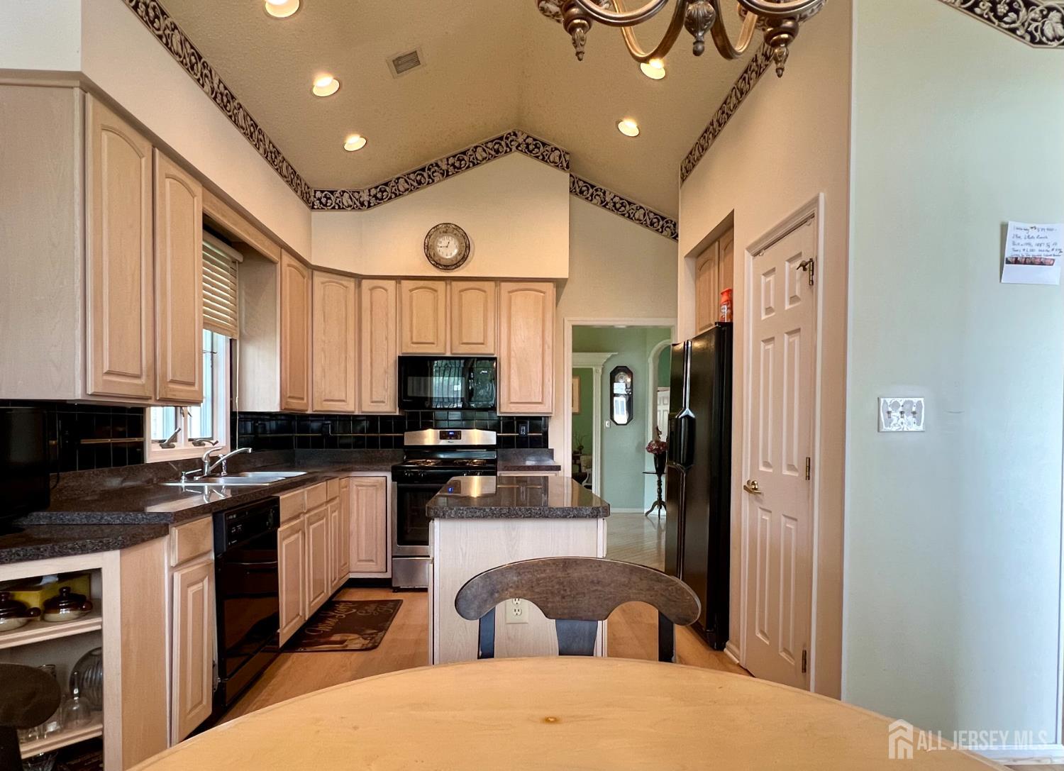 1 Walter Way, Monroe, NJ, 08831 image 7