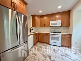 34 Heron Court, Manalapan, NJ, 07726 image 9