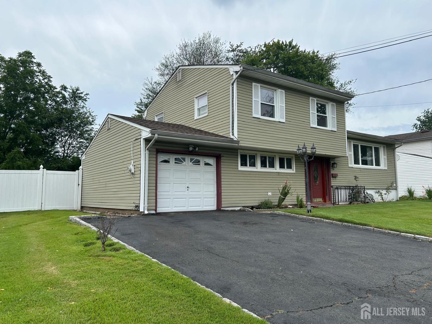 14 McGinnis Road Image 5
