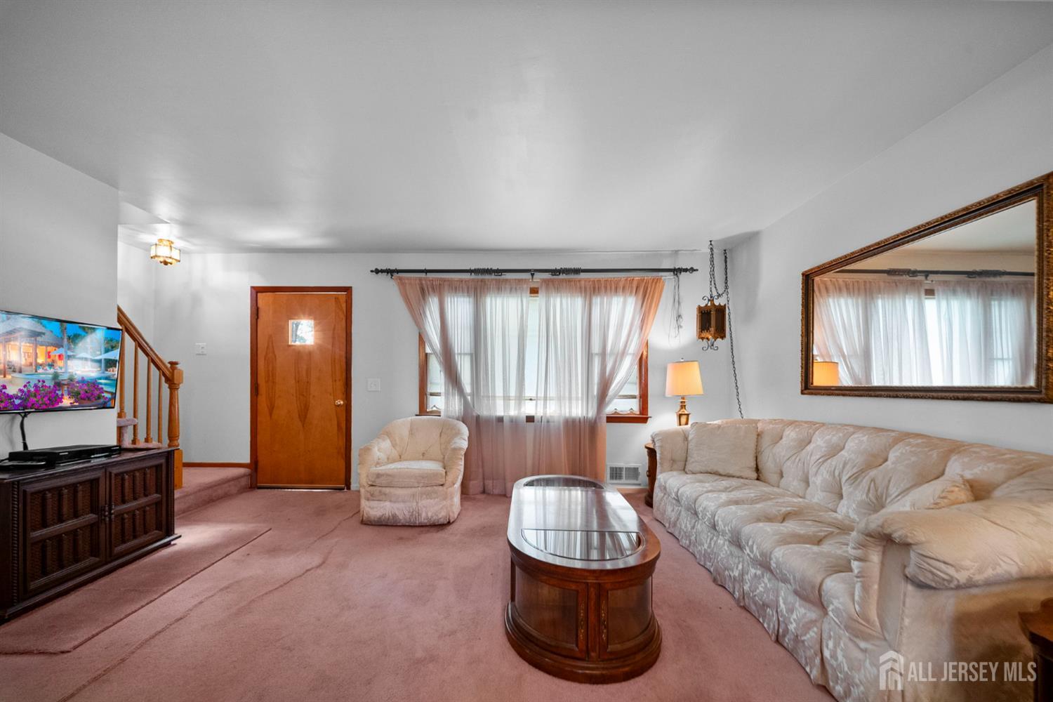48 Tabb Avenue Image 3