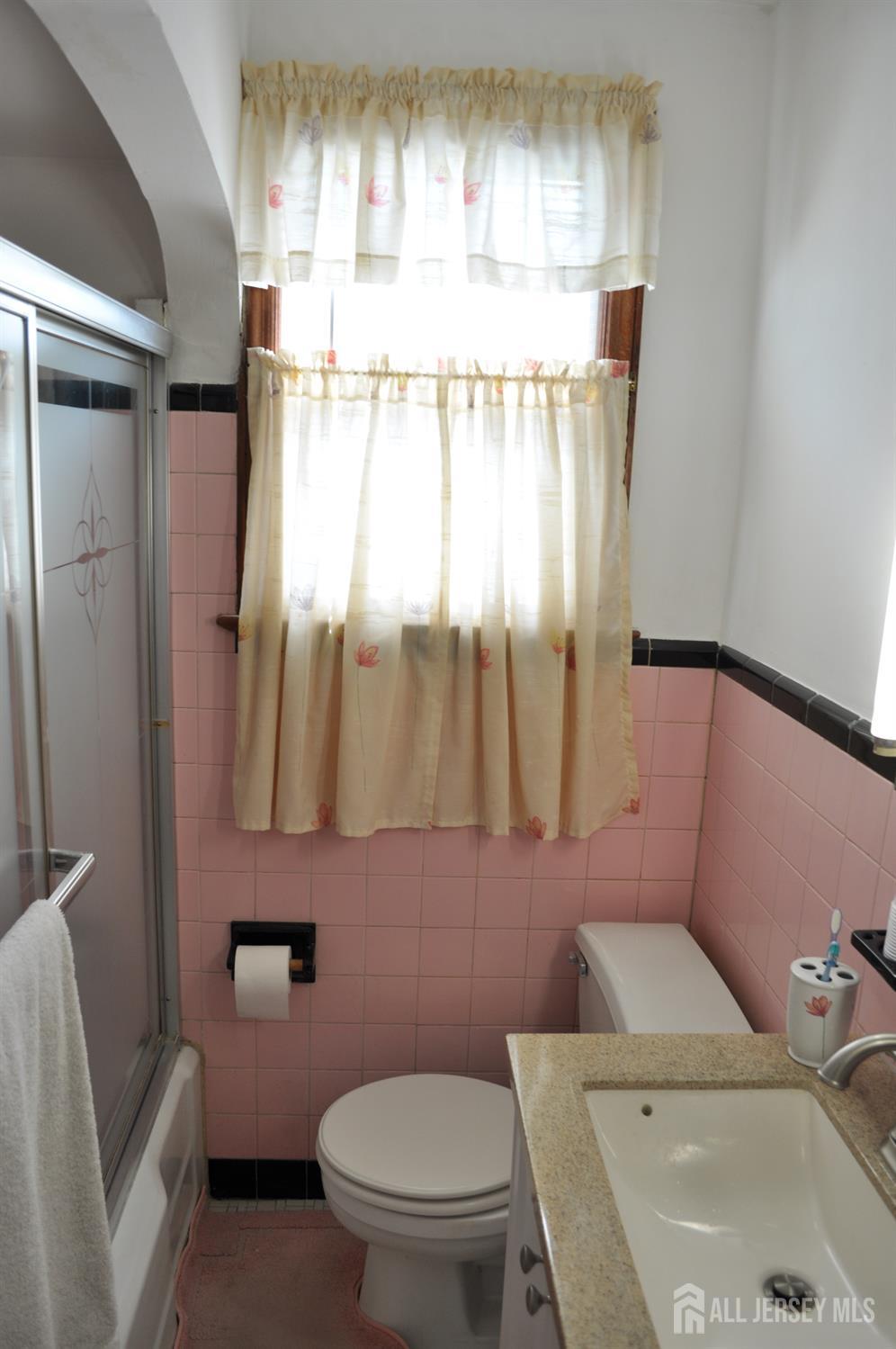 133 Howard Street, Perth Amboy, NJ, 08861 image 18
