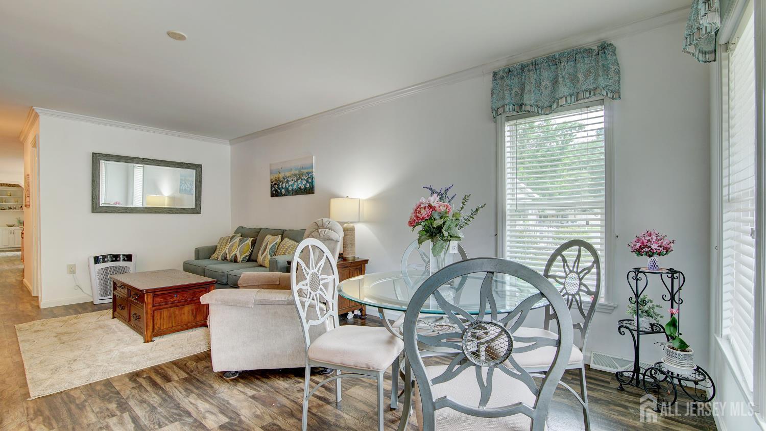 287 Woods Edge Court, Spotswood, NJ, 08884 image 10