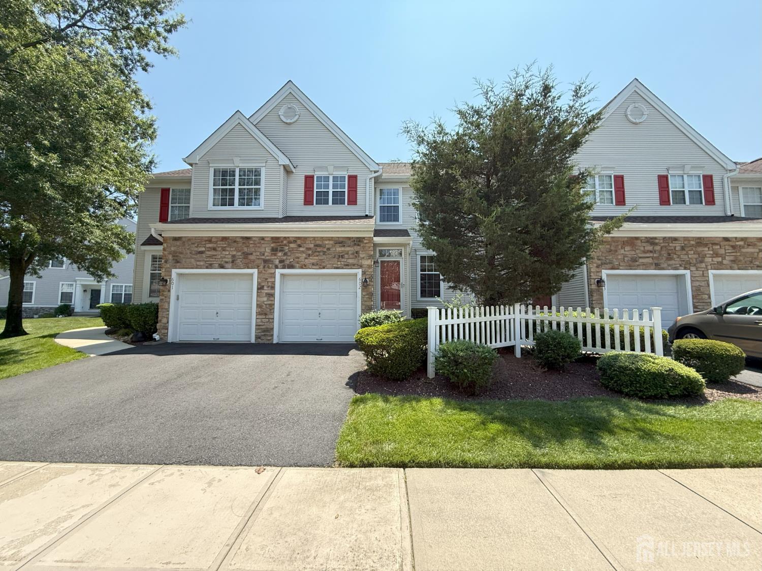 602 Yarrow Circle, South Brunswick, NJ, 08810