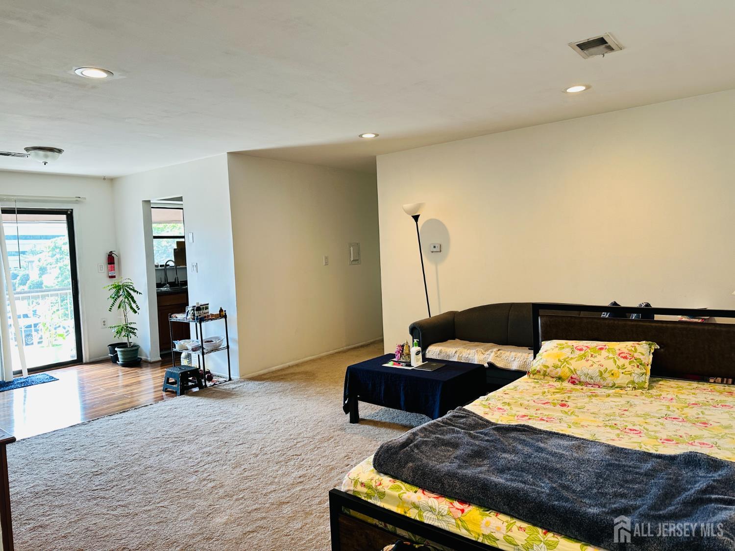144-G Beverly Hill Terrace G Image 4