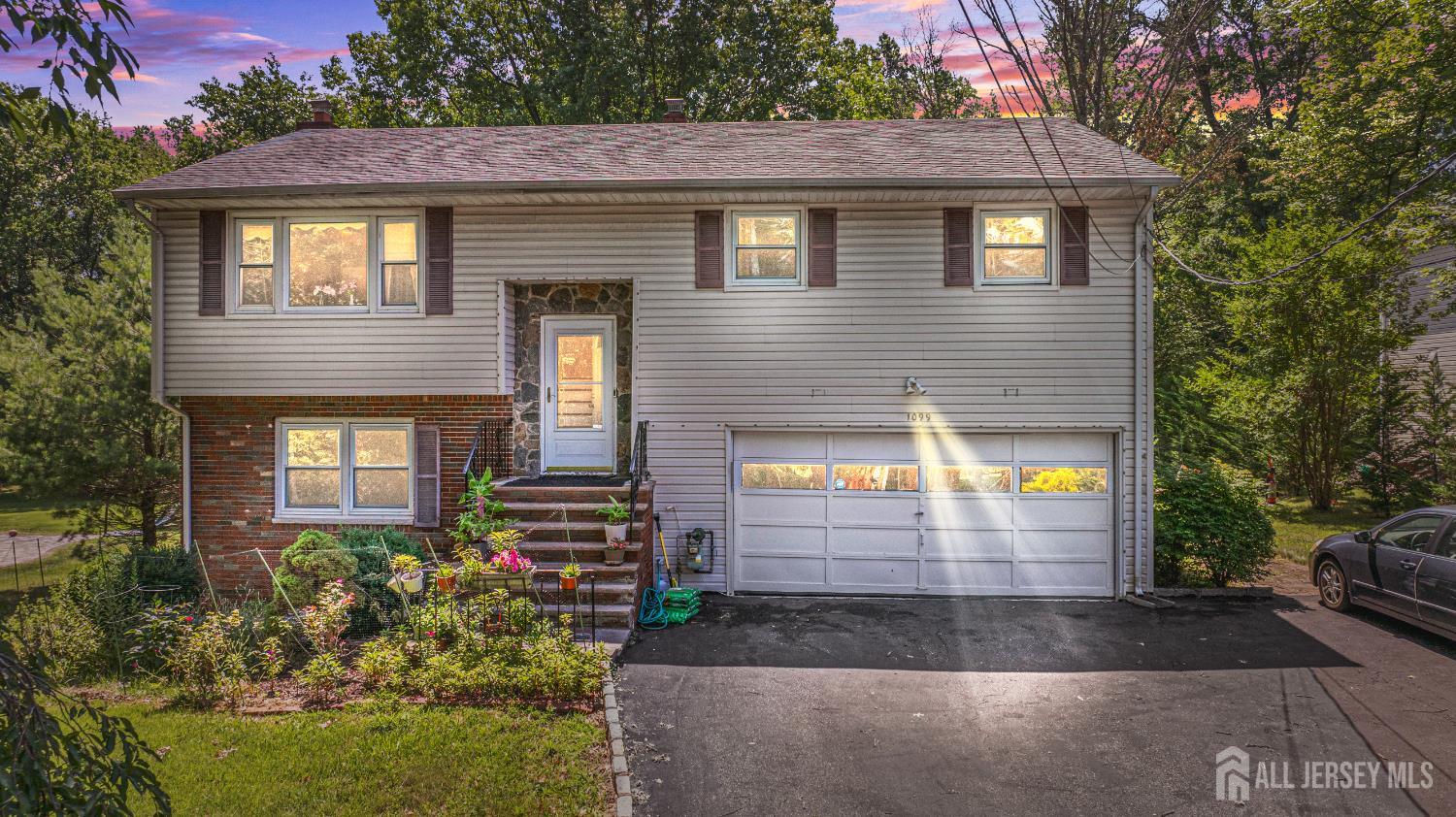 1099 new dover Road Image 2