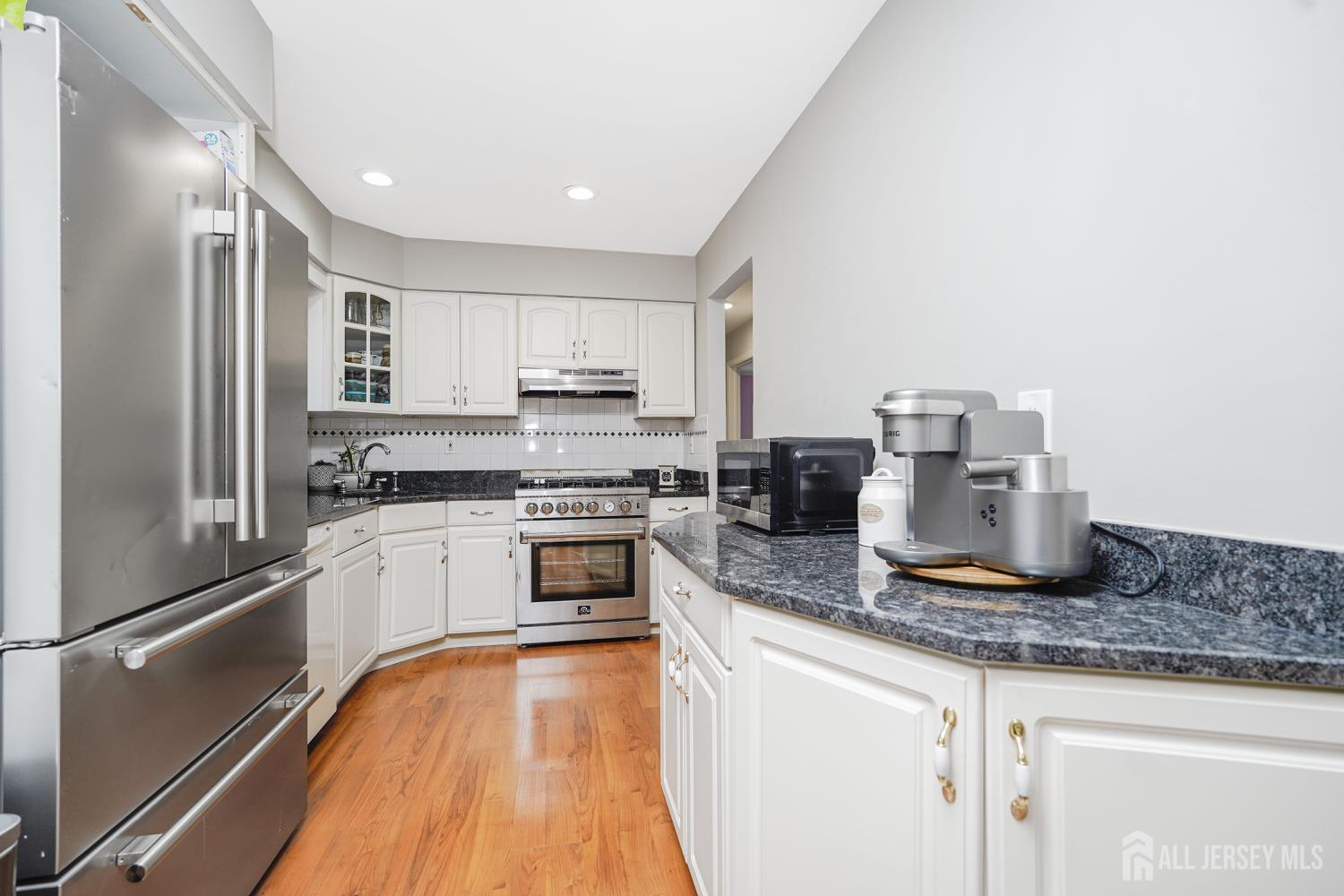 45 Kenwood Terrace, Hamilton, NJ, 08610 image 10