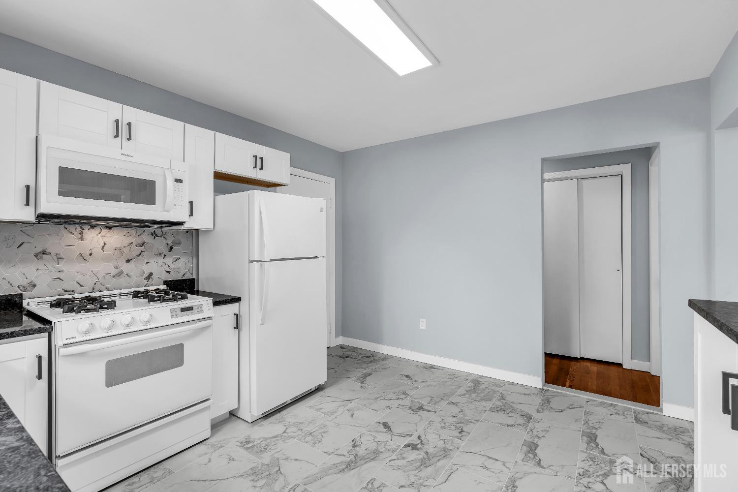 292 Washington Road, Sayreville, NJ, 08872 image 17