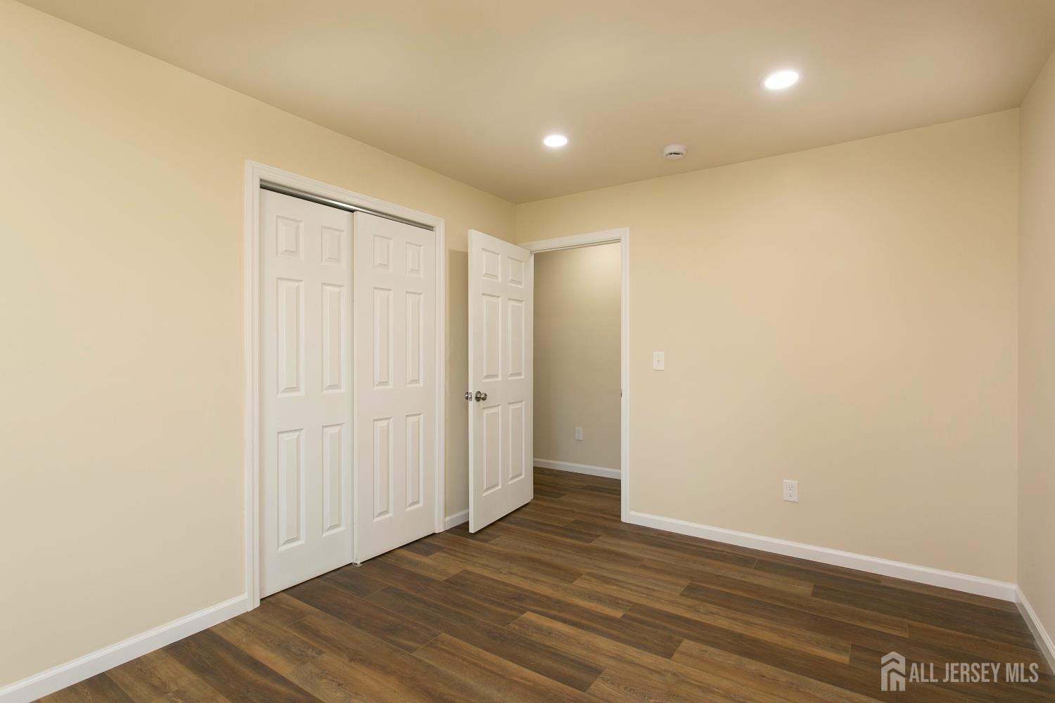 15 Bradley Drive, Edison, NJ, 08817 image 26