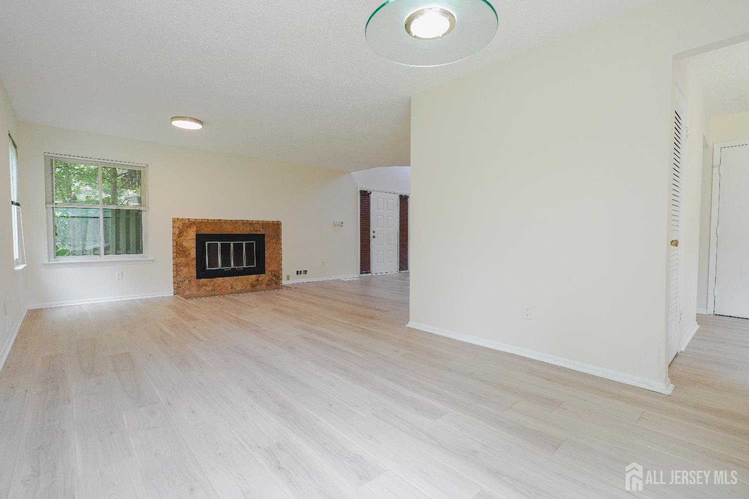 14 Carriage Place, Edison, NJ, 08820 image 12