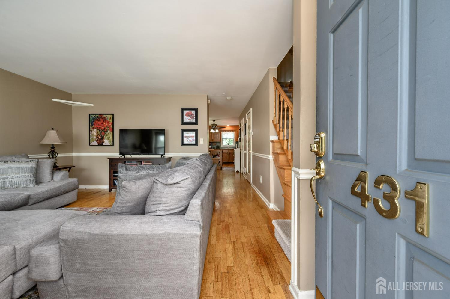 431 Gambocz Court Image 2