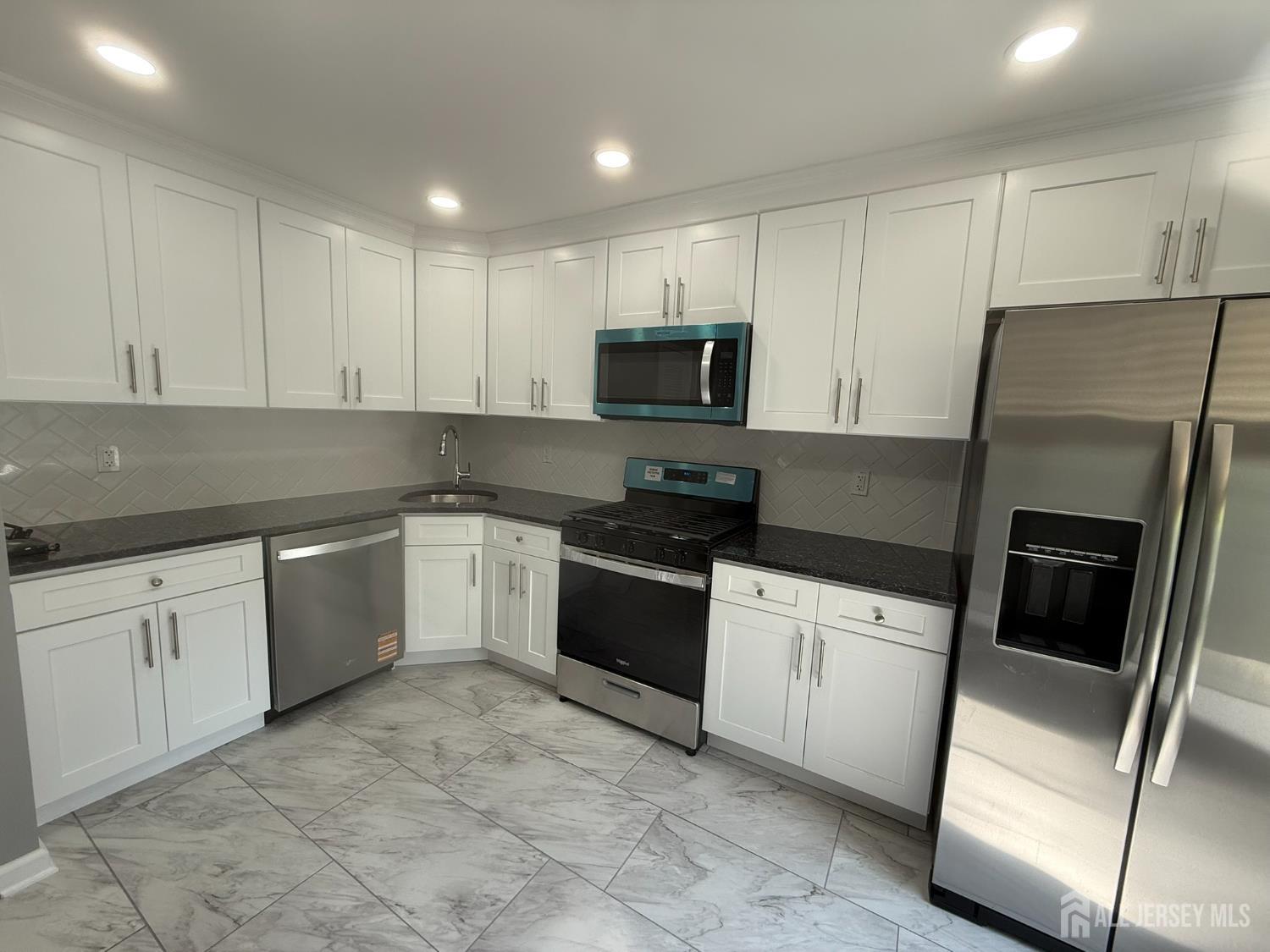 3 Park Gate Drive, Edison, NJ, 08820 image 10
