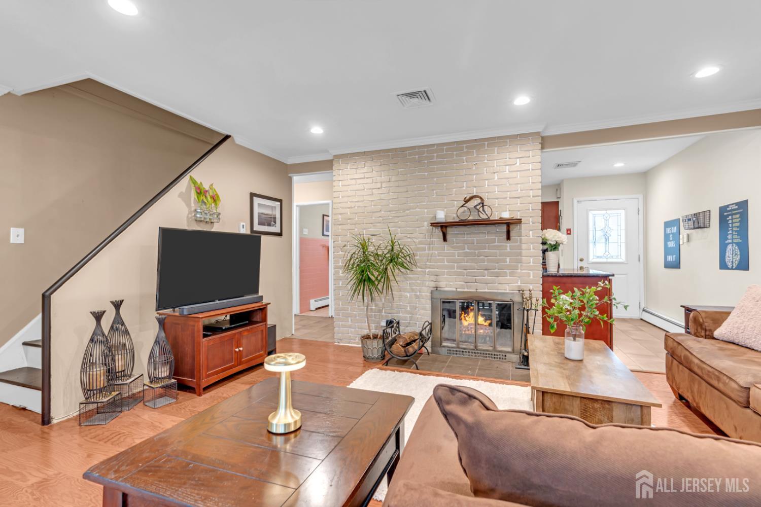 90 Ridge Road, Colonia, NJ, 07067 image 8