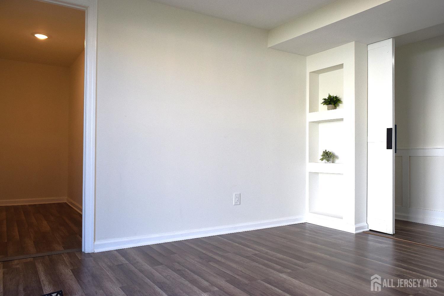 42 Roosevelt Avenue, Colonia, NJ, 07067 image 13