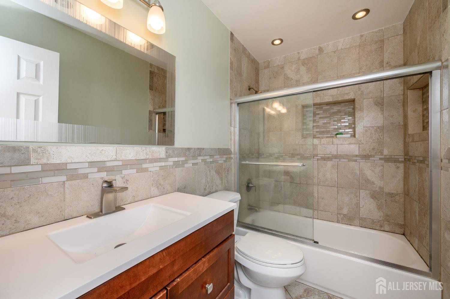 31 Gold Street, Edison, NJ, 08837 image 8